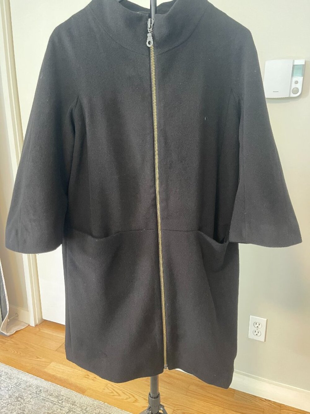 Vivienne Tam Black Wool Zip Cocoon Coat - 100% WOOL